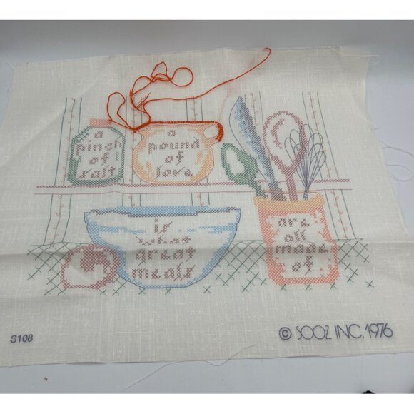 Vintage 1976 Sooz Inc. Cross Stitch "A Pinch Of Salt" Kitchen Decor Started Vtg - Picture 3 of 8